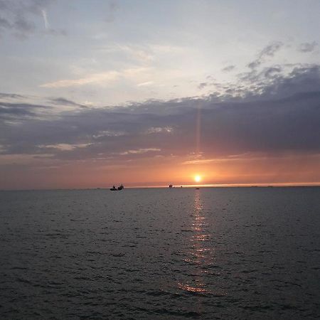 Lesembruns Ξενοδοχείο Χάβρη Εξωτερικό φωτογραφία